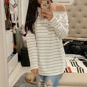 SALE - Striped Pocket O-Neck Long Sleeve Top